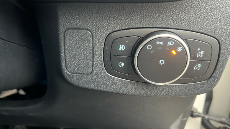 Ford Puma 1.0 EcoBoost Hybrid mHEV ST-Line X Vignale 5dr Petrol Hatchback